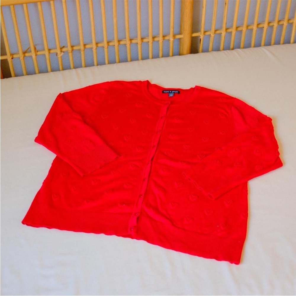 Cable & Gauge Red Knit Heart Design Cardigan - Picture 4 of 8